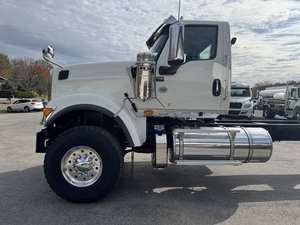 Camion benne d'occasion INTERNATIONAL 2012-2017, châssis-cabine, moteur diesel 10 cylindres >450ch, caméra arrière 360°, écran tactile, 6X4, conduite à gauche - Product Image 2