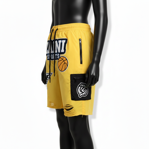 Shorts de bain personnalisés en chenille 160 GSM à séchage rapide, en nylon jaune, design déchiré et vieilli, pour hommes, style cargo - Product Image 3