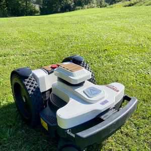 Tondeuse à fléaux haute puissance petit Robot coupe-herbe largeur de coupe 800/1000/1200mm télécommande tondeuse à gazon sur chenilles - Product Image 1