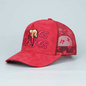 Classic Mesh Back Trucker Cap-Personalizable con su diseño - Product Image 5