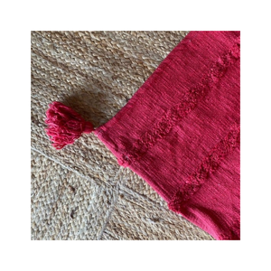 ผ้าห่มเนื้อครีม GSM สูง 55x75 นิ้ว ลายริบ ผิวเรียบ ผลิตโดย Craftmark อินเดีย สำหรับผู้ซื้อที่ต้องการความรู้สึกหรูหรา อบอุ่นในฤดูหนาว ให้ความรู้สึกสบายเหมือนอยู่ในห้องพัก - Product Image 3