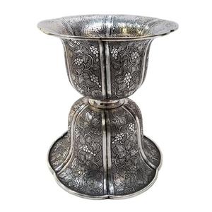 Cuenco de Latón Puro Vintage con Grabado y Acabado en Níquel para Decoración, Artículo Decorativo Árabe Peekdaan de Alta Calidad - Product Image 1