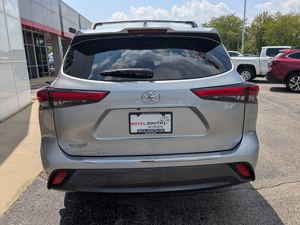 Usado 2020 Toyo-ta Highlander Limited - Product Image 6