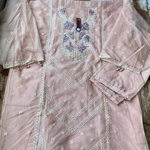 Winter Collection Shalwar Kameez: Heavy Organza <b>Top</b> with Santoon Bottom, Inner, and Organza Dupatta - Product Image 1