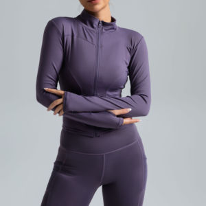 ชุดโยคะมีสไตล์และการใช้งานที่ออกแบบมาเพื่อความยืดหยุ่นอย่างเต็มที่ทำจากผ้าที่ระบายอากาศได้ดียืดนุ่มเหมาะสำหรับการเล่นกีฬา - Product Image 1