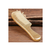 Peigne en corne de luxe pour outils de coiffure à un prix raisonnable Design Unique peigne en corne de vache naturel pour barbe et soins capillaires