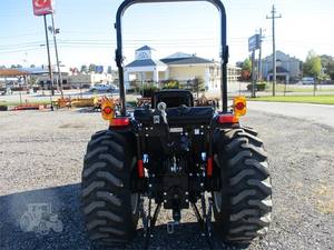 NOUVEAU - Tracteur HOLLAND WORKMASTER 40 4WD - Product Image 5