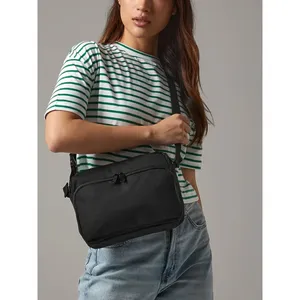 Bolsa de Almacenamiento Modular de 2 Litros con Múltiples Bolsillos para Mercancía Personalizada - Product Image 1