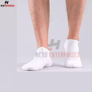 Nouvel arrivage de chaussettes courtes en coton de haute qualité pour homme Chaussettes courtes respirantes pour homme et bateau Chaussettes courtes confortables et décontractées - Product Image 4