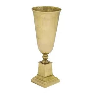 Jarrón de Metal de cobre Vintage, contenedor decorativo artístico para decoración del hogar, acento rústico de entrada y estilo de mesa de sala de estar - Product Image 4