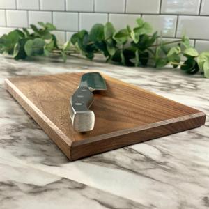 Planche à découper en bois massif artisanale de qualité supérieure 2026, mini format, planche de cuisine en bois de qualité supérieure pour hacher, servir des collations et un usage quotidien - Product Image 1