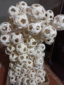 ผู้จัดจำหน่ายสินค้าจากเวียดนาม จำหน่ายลูกบอลหวายจำนวนมากสำหรับตลาดตกแต่งและงานฝีมือ - Product Image 2