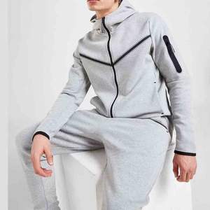 Chándal Deportivo con Capucha, Corte Regular, de Secado Rápido y Transpirable para Deportes de Invierno, MOQ Bajo - Product Image 4