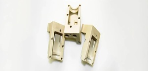Hızlı CNC işleme <span class=keywords><strong>PEEK</strong></span> plastik ürünler CNC torna freze delme işleme üreticileri hassas CNC işleme özel - Product Image 3