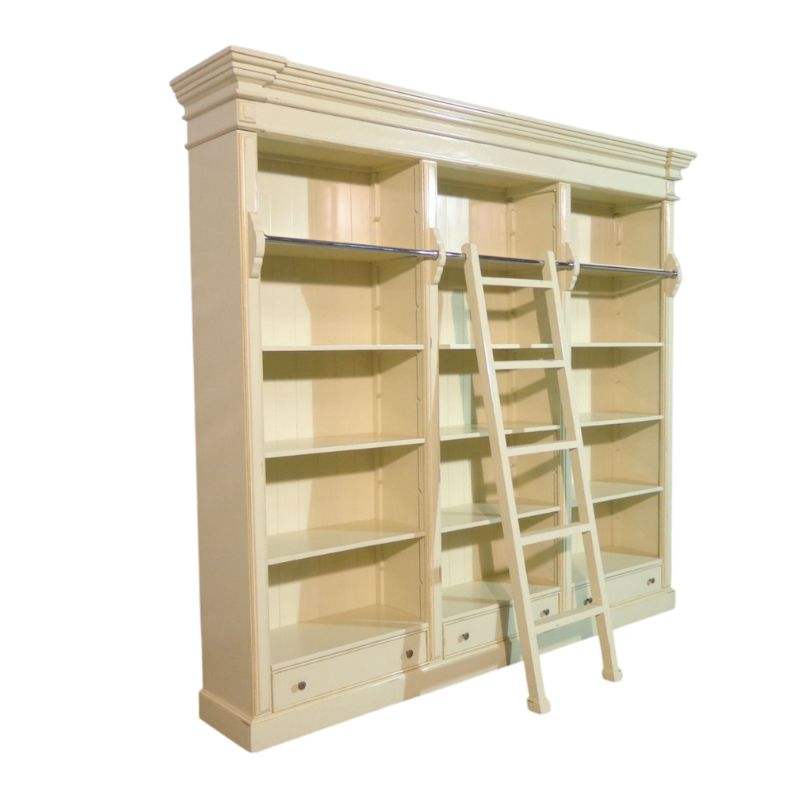 สีงาช้าง