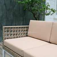 Conjunto de Sofás de Mimbre para Exteriores, Resistente a los Rayos UV, Muebles de Jardín de Mimbre Sintético, Diseño Contemporáneo Impermeable con Cojines de Espuma de Alta Densidad