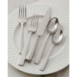 Acier inoxydable Argent Mat Poli Brillant Métal Personnalisé Doublure épaisse Poignée Argenterie de luxe Ensemble de couverts - Product Image 1