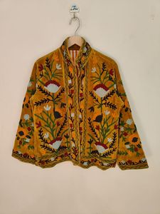Veste en velours faite main couleur moutarde, brodée Suzani, motif floral folklorique, style bohème ethnique, veste Suzani - Product Image 6