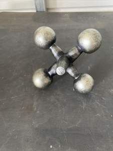 Inicio Aluminio Walking Monkey, 10 "Plata, 9X3X10 - Product Image 3