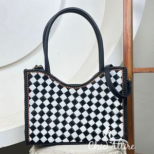 Bolso de mano de cuero personalizado hecho a mano de un solo hombro, bolsos de mano con cremallera y patrón a cuadros en blanco y negro para mujer - Product Image 1