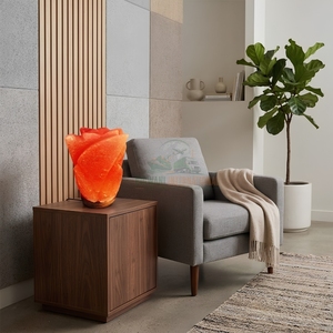 Lampe de nuit en sel rose de l'Himalaya naturel sculptée à la main, avec base en bois et variateur d'intensité, pour chambre, spa, bien-être et décoration - Product Image 6