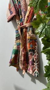 ที่ดีที่สุดคุณภาพทําด้วยมือหลายเย็บปะติดปะต่อกันผ้าฝ้าย Kantha แจ็คเก็ตผู้หญิงยาววินเทจผ้านวมเสื้อหนาวสบายๆฟรีขนาด - Product Image 6
