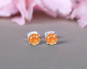 Pendientes de plata de ley con piedra solar, redondos, de 6 mm, joyería elegante para mujer - Product Image 1