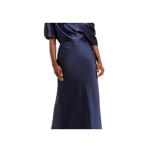 Amsale Abito da Sera Monospalla in Raso Blu Navy da Donna, Taglia 14, Lunghezza al Pavimento, con Decorazioni a Strati di Paillettes e Scollo a Barchetta, Colore Naturale - Product Image 2