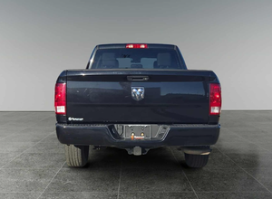 พร้อมส่ง รถมือสอง ปี 2018 รุ่น R a m 1500 ST 4x2 Quad Cab กระบะ 6'4 - รุ่นลิมิเต็ด มีจำหน่าย - Product Image 3