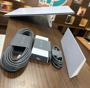 Système Internet Satellite Complet Starlink V4 Mini – Pièces en Acier, Aluminium et Plastique Numériques et Analogiques – Prise en Vente - Product Image 1