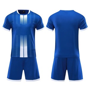 Fabricante Mayorista, Uniforme de Fútbol Totalmente Personalizado, 100% Poliéster, Ligero, Ecológico, Transpirable, Último Diseño 2025 - Product Image 5