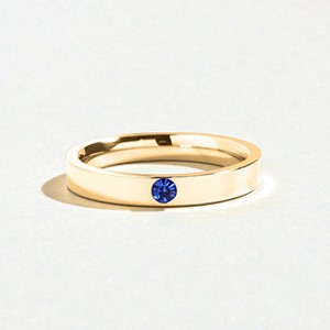 Anillo de Plata de Ley 925 con Zafiro, Cuarzo y Circonita Cúbica - Banda Apilable Redonda Azul de 3 mm - Piedra de Nacimiento de Septiembre, Anillo Moderno y Minimalista - Product Image 1