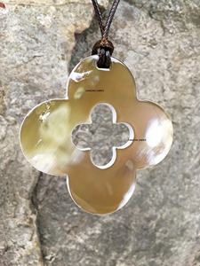 Collier pendentif en corne de buffle fait main, forme géométrique, naturel, durable, écologique, moderne, bijoux tribaux, femme, bohème, ethnique - Product Image 2