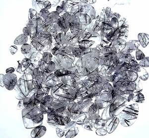 พลอยควอตซ์เจียระไนแบบแร่หลังเบี้ยสีดำธรรมชาติคุณภาพสูง AAA + อัญมณีทรงหลวมสำหรับการทำเครื่องประดับ - Product Image 1