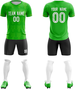 Conjunto de uniforme de fútbol con logotipo personalizado de alta calidad, nuevo estilo, camiseta de entrenamiento de fútbol de poliéster verde para adultos, camiseta de fútbol Unisex - Product Image 3