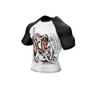 Protège-éruption en polyester de haute qualité pour le surf BJJ MMA ou les sports actifs Flexibilité ultime Caractéristiques respirantes anti-UV - Product Image 4