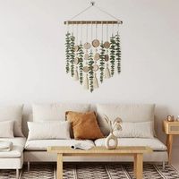Magnifique suspension murale en macramé de bambou à motif géométrique pour une décoration intérieure bohème et écologique, idéale pour les fêtes de Noël et les objets décoratifs en céramique.