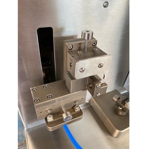 Utilisations de curseurs de Micro Rail d'argent d'acier inoxydable de qualité supérieure dans des cas dans l'automatisation et la robotique disponibles à la vente - Product Image 1