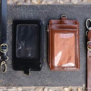 Couverture de carte d'identité en cuir véritable de haute qualité Design élégant pour les affaires, les entreprises ou les vêtements quotidiens d'Indonésie - Product Image 3