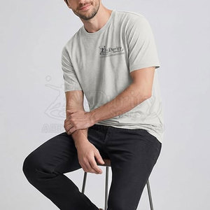 Camiseta de Alto Rendimiento con Tela de Secado Rápido, Ideal para Gimnasio - Product Image 3