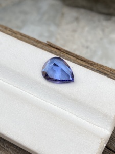 Natural Zoisite Tanzanite Loose Gemstone 3.19 Carat Pear Shape Natural Tanzanite Color-Changing Charm <b>Jewelry</b> Natural Zoisite - Product Image 5