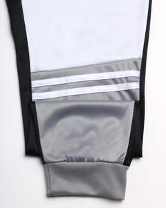 Precio al por mayor Logotipo personalizado Boys Tricot Jogger Set Nuevo último diseño de 2 piezas Active Performance Zip-Up Chándal Set - Product Image 5