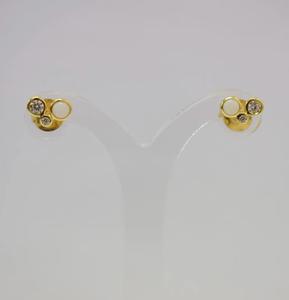 Pendientes minimalistas chapados en oro de 14 quilates S925 personalizables con ópalo australiano natural y circonita cúbica para OEM y ODM al por menor - Product Image 1