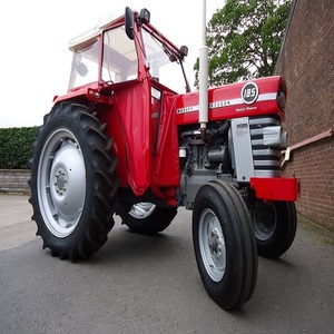 Tracteur agricole Massey Ferguson 165, 65 CV, 4 roues motrices, boîte de vitesses à engrenages, moteur diesel, utilisation agricole, haute productivité, travaux sur le terrain - Product Image 5
