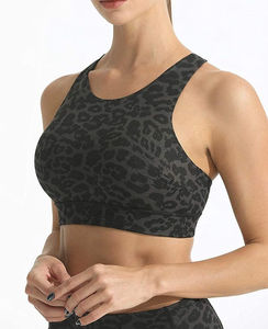 Ensemble de vêtements de sport pour femmes, soutien-gorge rembourré et legging, col montant, imprimé, séchage rapide, respirant, polyester/nylon, couverture complète, bretelles, entraînement - Product Image 1