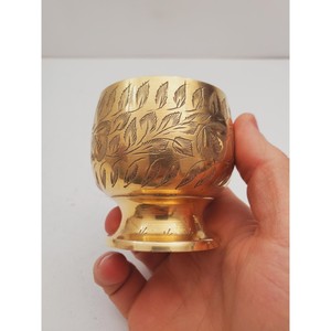 Copa de vino de cáliz de latón grabado pequeño Vintage, copa de vino moderna de mediados de siglo, Copas de cristal de Metal, decoración de barware de Hollywood Regency - Product Image 5