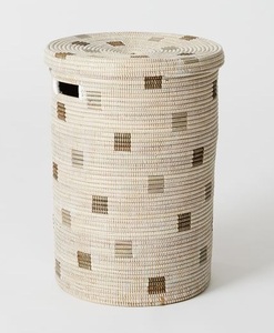 Cesto de lavandería de hierba marina hecho a mano con tapa, cesta de almacenamiento tejida para mantas, juguetes, ropa, organizador para el hogar o la habitación infantil - Product Image 2
