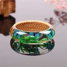 Bracelets en résine faits à la main, bijoux de mode personnalisés pour femmes, vente en gros, forme ronde de luxe, artisanat durable - Product Image 3