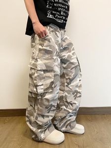 Lujosos pantalones cargo de mezclilla holgados para hombres con bolsillos Diseño de pierna ancha de peso medio Perfecto para estilos Hip Hop y Skater - Product Image 3