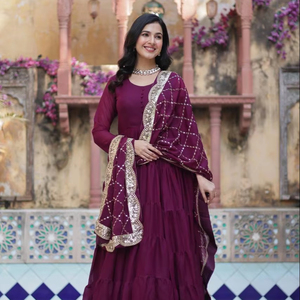 Vestido de seda tradicional de diseñador Premium indio para mujer con bordado Zari lentejuelas traje largo de fiesta de boda para mujeres y niñas - Product Image 1